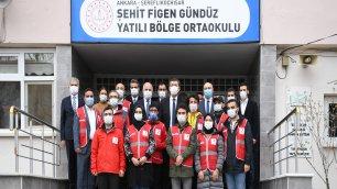 YATILI BÖLGE ORTAOKULU ÖĞRENCİLERİ İÇİN TÜRK KIZILAYI İŞ BİRLİĞİNDE MATERYAL DESTEĞİ 